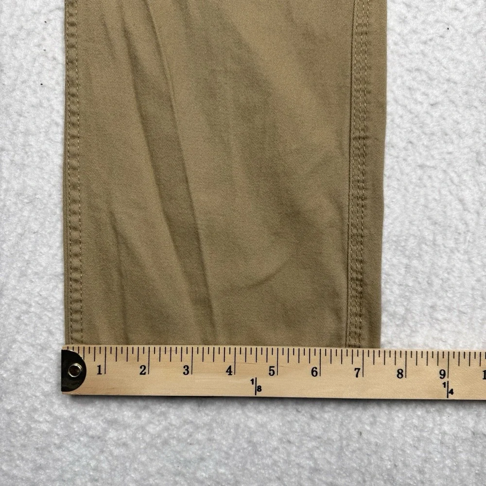 Eddie Bauer Khaki Beige Pants Active Fit Men's‎ Size 32x32